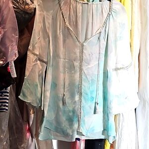 Elie Tahari 100% silk blouse with tassels